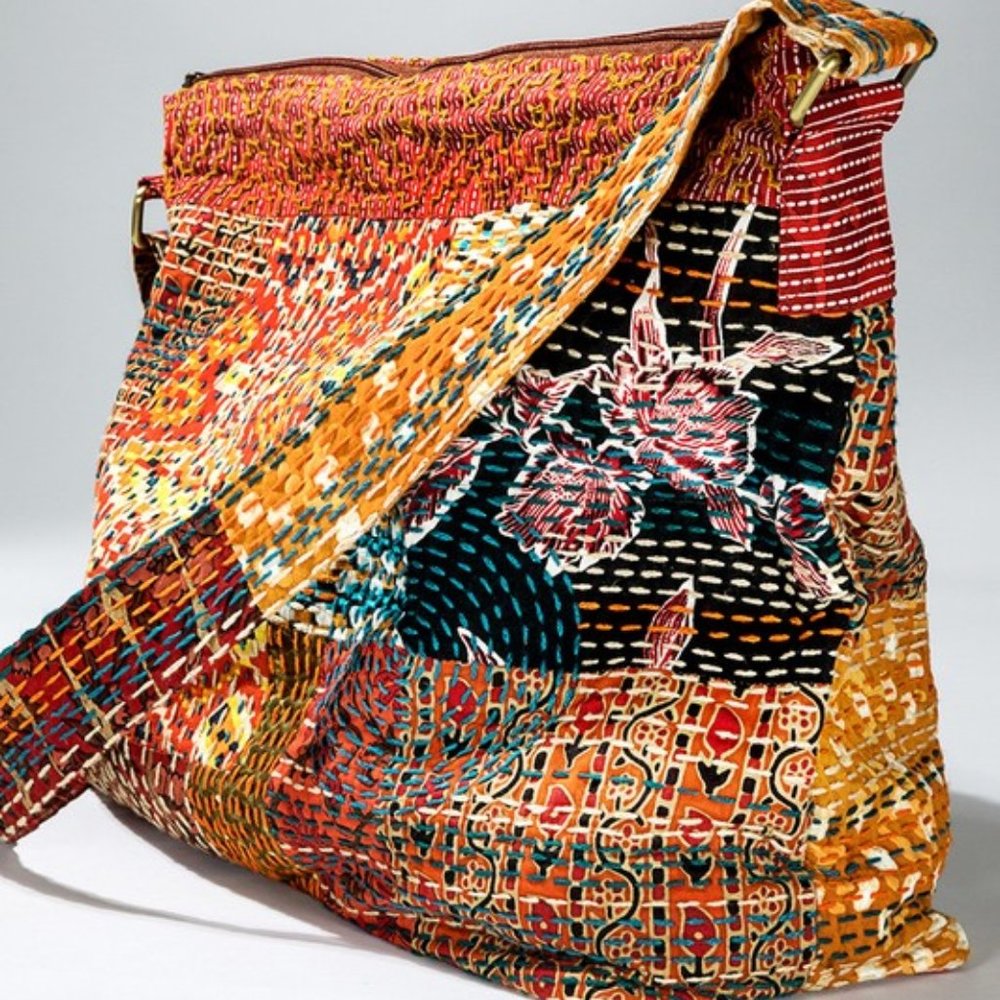 Boho Chic - Hand Stitched Patchwork Shoulder Bag - Fully Lined - Bohemian Style - Picture 4 of 12